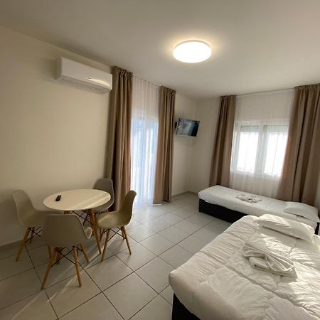 Opalium Beach Front Suites Potos Exterior photo